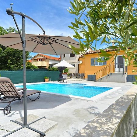 House Dragan 1231 Villa พูลา ภายนอก รูปภาพ