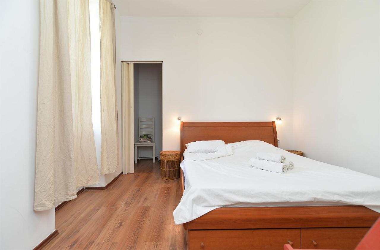 House Dragan 1231 Villa พูลา ภายนอก รูปภาพ