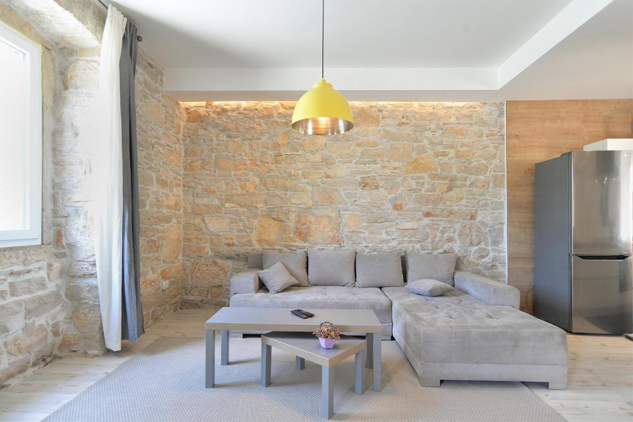 House Dragan 1231 Villa พูลา ภายนอก รูปภาพ