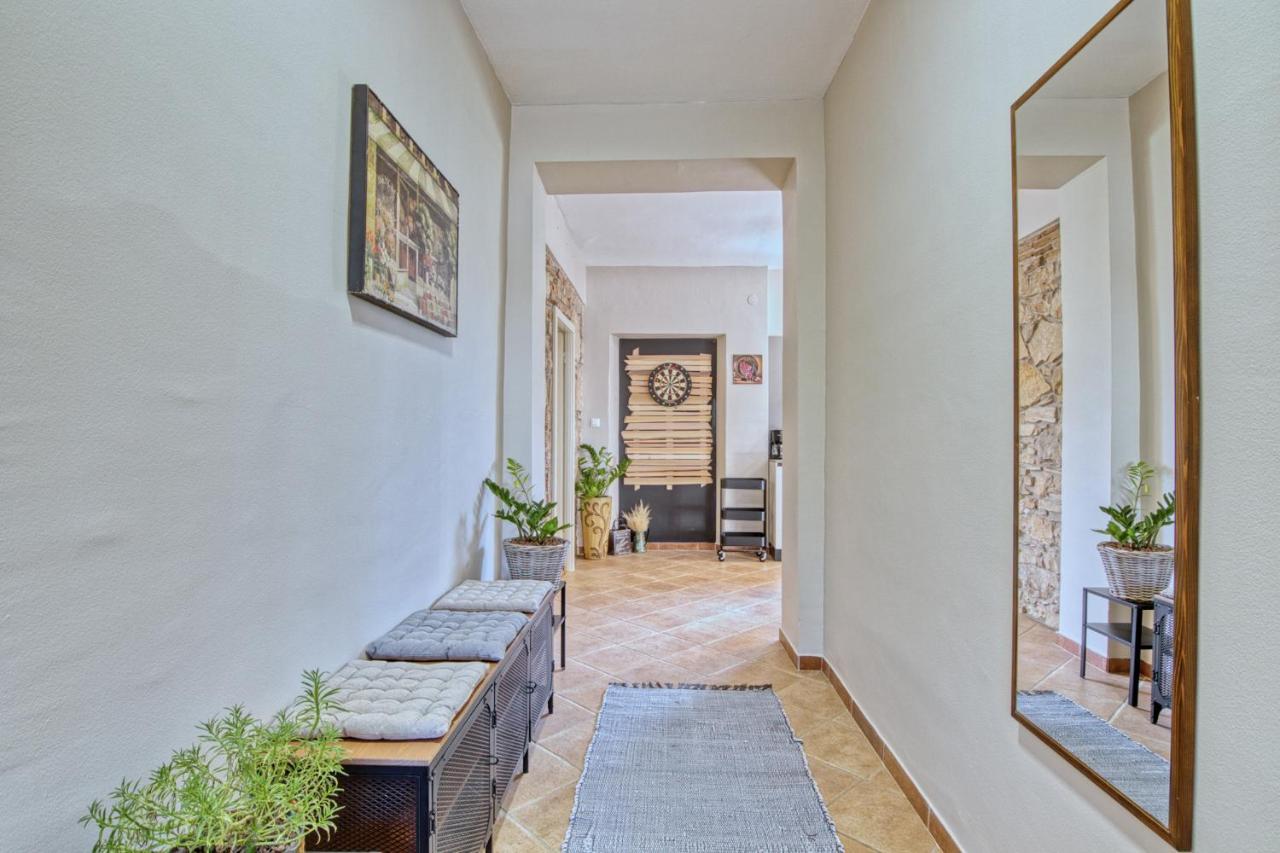 House Dragan 1231 Villa พูลา ภายนอก รูปภาพ